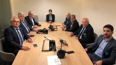 Συνάντηση στις Βρυξέλλες για τη στήριξη των μικρομεσαίων επιχειρήσεων 