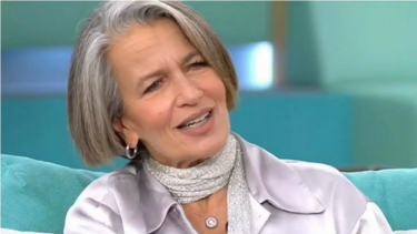 Λουκία Παπαδάκη: «Όλο αυτό το σούρτα φέρτα στην επονομαζόμενη σόουμπιζ το έβρισκα πάντα βλακώδες»