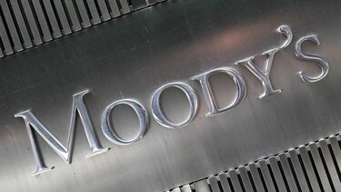 Ο οίκος Moody's αναβάθμισε την οικονομική προοπτική του Δήμου Αθηναίων
