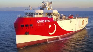 Oruc Reis: Ξεκίνησε το «ταξίδι» του από το λιμάνι της Αττάλειας -Πού βρίσκεται