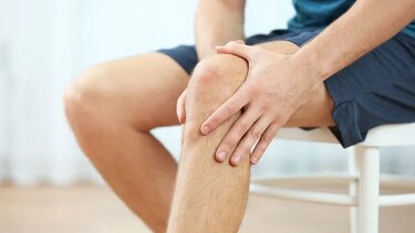 Πόνος στις αρθρώσεις: 5 tips που ανακουφίζουν