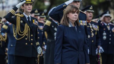 28η Οκτωβρίου - Σακελλαροπούλου: «Η πατρίδα σάς ευγνωμονεί» απάντησε στον κυβερνήτη του F-16