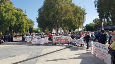 Παγκρήτια κινητοποίηση συνταξιούχων στο Ηράκλειο