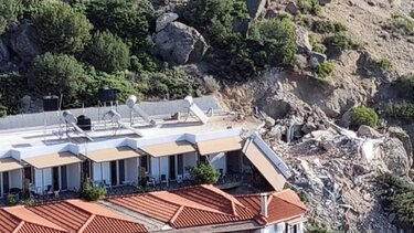 Σοκ από την τραγωδία στην Αγιά Φωτιά - Η οικογένεια θα έφευγε σήμερα