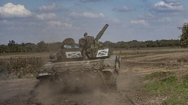 Εκκένωση της Χερσώνας ετοιμάζουν οι Ρώσοι: Υπαινιγμοί για τη χρήση πυρηνικών 