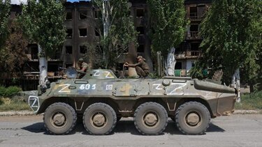 Ρωσία-Ουκρανία: Οι ρωσικές στρατιωτικές δυνάμεις θα τηρήσουν τη μονομερή εκεχειρία μέχρι τα μεσάνυχτα