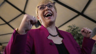 Σλοβενία: Η Νατάσα Πιρτς Μούσαρ πρώτη γυναίκα πρόεδρος της χώρας