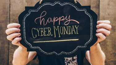 Cyber Monday: Οδηγίες του Συνήγορου του Καταναλωτή για το τι να προσέξουν οι καταναλωτές στις αγορές