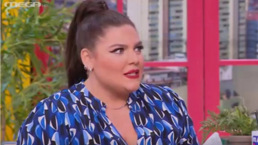  Δανάη Μπάρκα: Ποτέ δεν μου επέτρεψαν να εκμεταλλευτώ το ποια είναι η μαμά μου