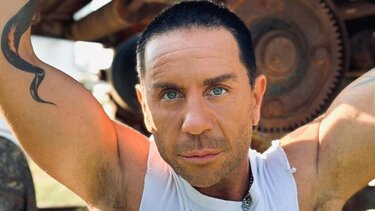 Γιώργος Μαζωνάκης: Το δύσκολο δεκαήμερο που τον οδήγησε στην ψυχιατρική κλινική