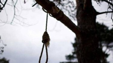 Τον έψαχνε η γυναίκα του, βρέθηκε απαγχονισμένος σε γέφυρα!