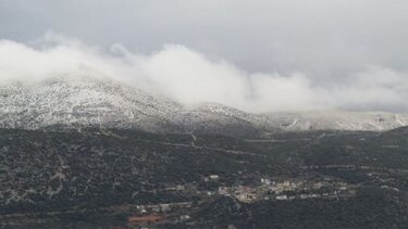 Τα πρώτα χιόνια στα ορεινά της Ηπείρου