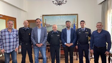 Στο Δήμαρχο Χανίων ο Συντονιστής Πυροσβεστικών Υπηρεσιών Βορείου, Νοτίου Αιγαίου & Κρήτης