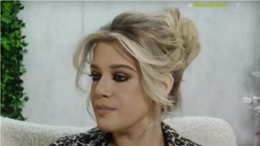 Τζένη Θεωνά: «Αν κάποιος αισθάνεται ότι η εκπομπή δεν τον περιλαμβάνει ως γονέα, είμαι ανοιχτή να το ακούσω»