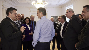 Στο Μαξίμου ο Σταύρος Αρναουτάκης