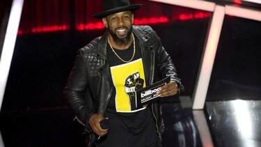 Πέθανε σε ηλικία 40 ετών, ο DJ των εκπομπών της Ellen DeGeneres