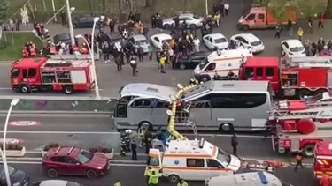 Δυστύχημα στο Βουκουρέστι: «Άκουσα παντού φωνές και κλάματα»