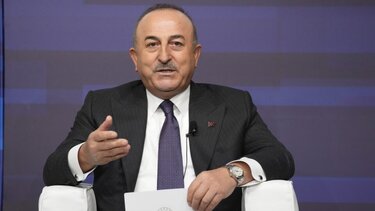 Τσαβούσογλου: «Εθνική υπόθεση τα νησιά»