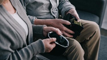 Βρετανία: Ένα εκατομμύριο άνθρωποι κινδυνεύουν με φτωχοποίηση