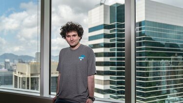 ΗΠΑ-κρυπτονομίσματα: Ο Σαμ Μπάνκμαν-Φριντ κατηγορείται για απάτη από την αμερικανική δικαιοσύνη