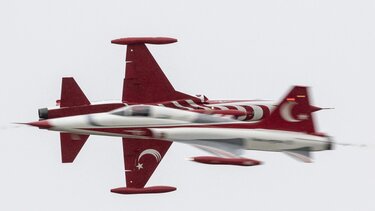 Τουρκία: Συνετρίβη στρατιωτικό αεροσκάφος επιδείξεων στο Ικόνιο