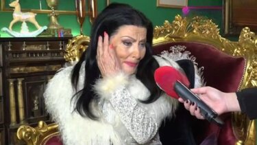 Λύγισε στον αέρα εκπομπής η Ζωζώ Σαπουντζάκη, μιλώντας για τη μητέρα της