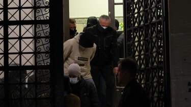 Στον εισαγγελέα οι 6 άνδρες που κατηγορούνται για σύσταση εγκληματικής οργάνωσης