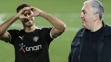 Τρέλανε τον κόσμο ο Μπούσης με τη "βόμβα"!