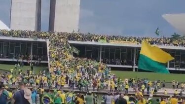 Μπραζίλια: Εισβολή υποστηρικτών του Μπολσονάρο στο Κογκρέσο