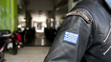 Πρόστιμα για γέλια και για κλάματα: Ο Ηρακλειώτης που "οδηγούσε" πριν... γεννηθεί - οι κλήσεις για αυτοκίνητα άλλων!