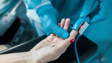 Ο τοκετός έγινε στο Ηράκλειο γιατί δεν υπήρχε αναισθησιολόγος στο νοσοκομείο Αγίου Νικολάου