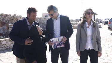 Ένα διαφορετικό καλωσόρισμα στην Γαύδο για τον Κ. Μητσοτάκη - Δείτε βίντεο