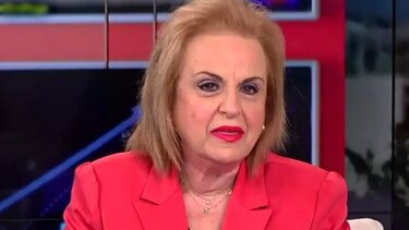 Αυξήθηκαν οι εισαγωγές στα νοσοκομεία λόγω κορωνοϊού – Τι λέει η Παγώνη