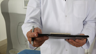 Βόλος: Ο Ιατρικός Σύλλογος αφαίρεσε την άδεια αντιεμβολιαστή γιατρού