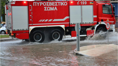 Πυροσβεστική: 394 κλήσεις από χθες εξαιτίας της κακοκαιρίας