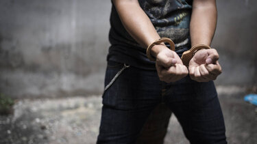 Δύο συλλήψεις μετά από επεισόδιο σε εμπορικό κέντρο της Αθήνας