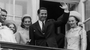 Πολλές ιστορίες και μια κηδεία!