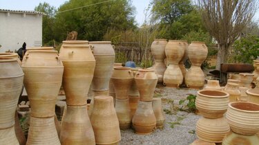 Θραψανό: Έκλεψαν παραδοσιακά πιθάρια ηλικίας άνω των 100 ετών!