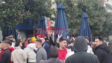 Πατρινό Καρναβάλι ώρα 7.30 πρωί Κυριακής: Ο κόσμος χόρευε σε δρόμους και πλατείες