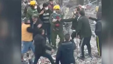 Σεισμός στην Τουρκία: 3χρονο αγόρι απεγκλωβίζεται μετά από 158 ώρες