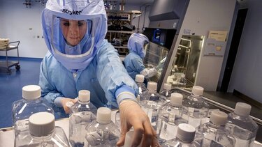 Πόσο επικίνδυνος είναι ο ιός Μπάρμπουργκ;