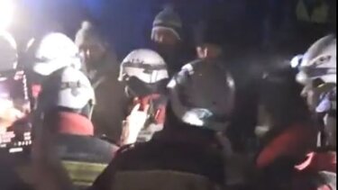 Τουρκία: Συγκίνηση από τη διάσωση 2 γυναικών μετά από 122 ώρες