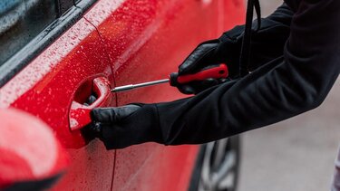 Λαμία: «Δεν έκανα διάρρηξη, έψαχνα αναπτήρα»