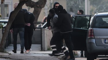 Κολωνός: Προφυλακίστηκαν 4 για τους βιασμούς της 12χρονης