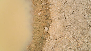 Έσπασε το ρολόι και χάνεται το νερό!