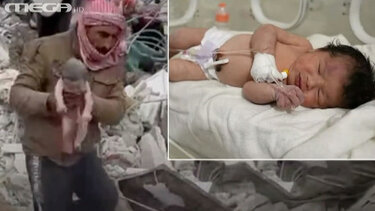 Με τον ομφάλιο λώρο βγήκε το βρέφος από τα ερείπια και είναι υγιέστατο