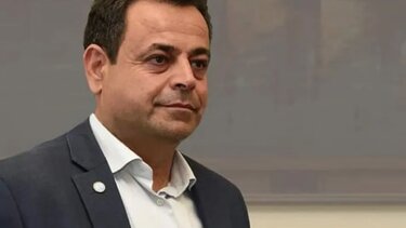 Δημοσία δαπάνη η κηδεία του Νεκτάριου Σαντορινιού