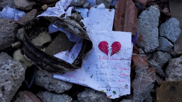 Κόλαση στη Συρία: Μάχη για τον εντοπισμό των αγνοουμένων καθώς οι ελπίδες εξανεμίζονται