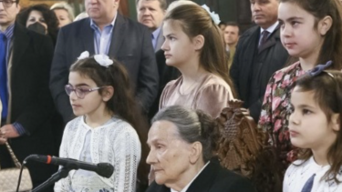 Σταυρούλα Πελέκη: Η μάνα με τις 550 κόρες!