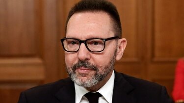 Γιάννης Στουρνάρας: Τον Ιούνιο η πρώτη μείωση του επιτοκίου από την ΕΚΤ    